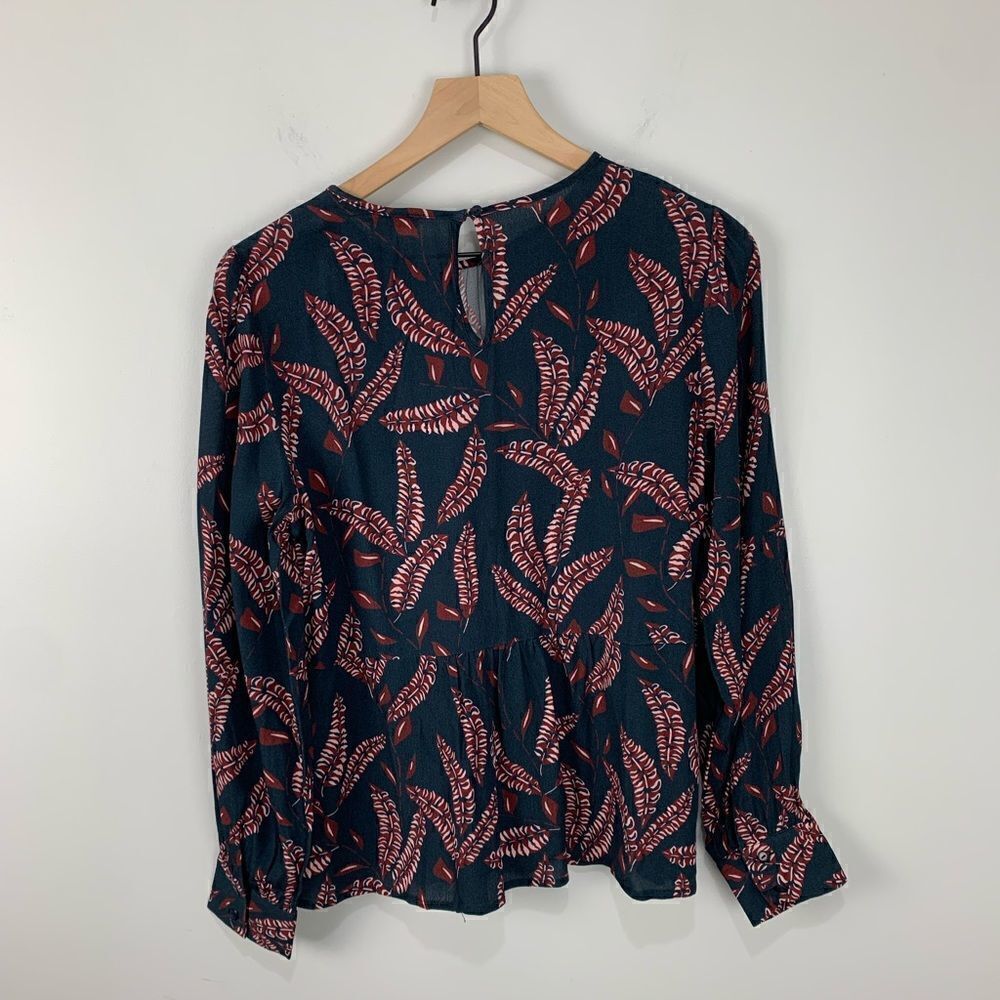 See U Soon Navy/Red Pattern Blouse S NWT - Picture 6 of 9